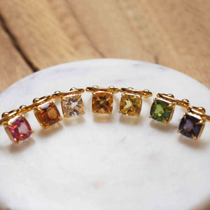BABY THIN CUFF WITH COLOR STONE