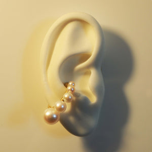 GRADUATED PEARL EARRING CUFF AND  PINKY RING